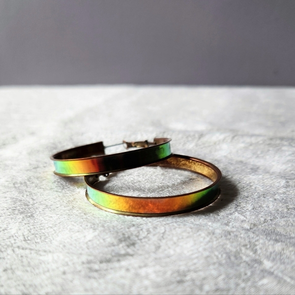 EARRINGS - Picture 1 of 3